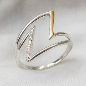 ANEL DE PRATA C/FILETE OURO 10K C/9 PEDRAS