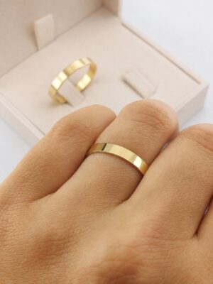 Aliança Ouro 18K Quadrada 3mm com 5 grama o par