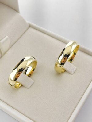 ALIANÇA OURO 18K DE 8MM COM APROXIMADAMENTE 10 GRAMA O PAR